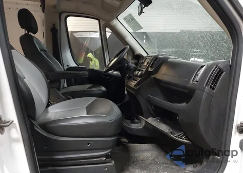 2017 Ram Promaster 1500 High Roof 136 Wb z USA, uszkodzony, nr VIN 3C6TRVBG1HE516114